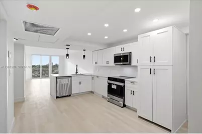 155 Isle Of Venice Dr #701, Fort Lauderdale, FL 33301 - Photo 2