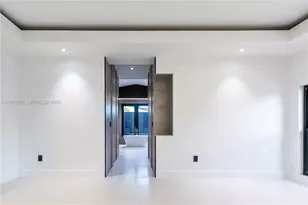 6650 SW 94th Ave, Miami, FL 33173 - Photo 12