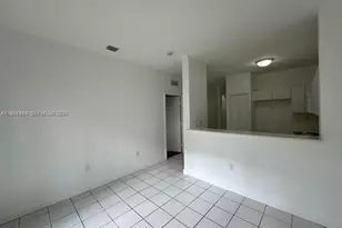 2524 SE 16th Rd, Homestead, FL 33035 - Photo 8