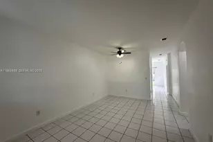 2524 SE 16th Rd, Homestead, FL 33035 - Photo 2