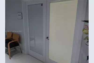 3213 N Ocean Blvd #5 window, Fort Lauderdale, FL 33308 - Photo 6