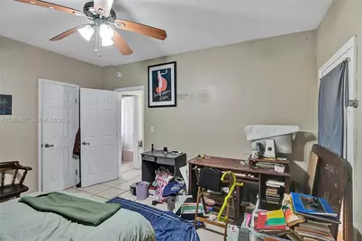 8420 Byron Ave #7, Miami Beach, FL 33141 - Photo 12