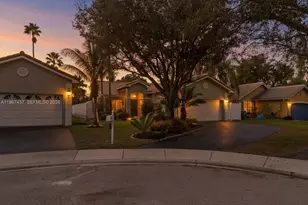 12640 SW 7th Pl, Davie, FL 33325 - Photo 42