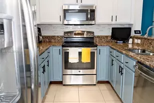 17038 SW 95th Terrace, Miami, FL 33196 - Photo 10