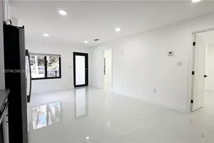 1304 NW 43rd St, Miami, FL 33142 - Photo 6