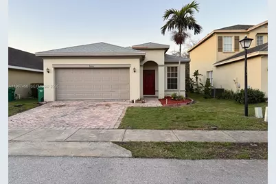 9406 Windrift Cir, Fort Pierce, FL 34945 - Photo 1
