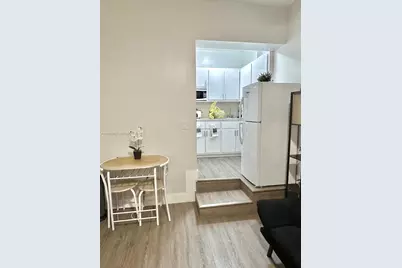 611 W 50th Pl #2, Hialeah, FL 33012 - Photo 8