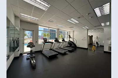 1200 Brickell Bay Dr #1712, Miami, FL 33131 - Photo 24