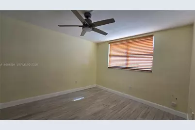 3000 Marcos Dr #P304, Aventura, FL 33160 - Photo 4