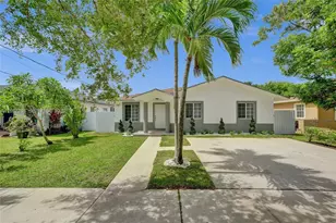 12254 SW 217th St, Miami, FL 33170 - Photo 1