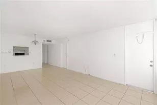 1200 NE Miami Gardens Dr, Miami, FL 33179 - Photo 4