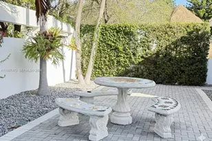 623 NE 61st St, Miami, FL 33137 - Photo 10