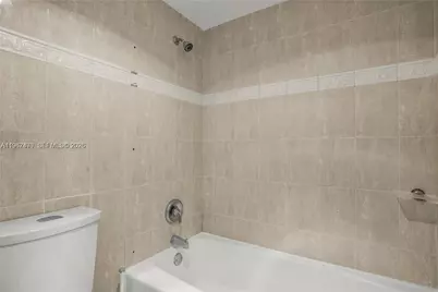 20500 W Country Club Dr #607, Aventura, FL 33180 - Photo 14