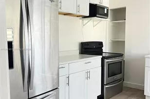 1711 Thomas St, Hollywood, FL 33020 - Photo 2