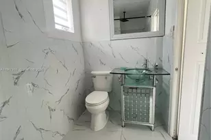 1711 Thomas St, Hollywood, FL 33020 - Photo 8