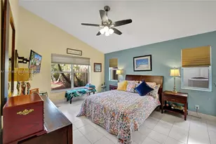 2932 Oak Park Cir, Davie, FL 33328 - Photo 14