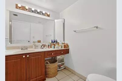 9777 NW 46th Ter #111, Doral, FL 33178 - Photo 8