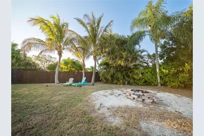 131 Rosewood Cir, Jupiter, FL 33458 - Photo 38
