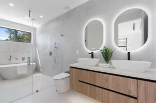 608 SW 16th Ct, Fort Lauderdale, FL 33315 - Photo 38