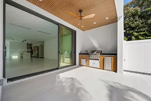 608 SW 16th Ct, Fort Lauderdale, FL 33315 - Photo 20