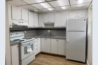 700 Layne Blvd #116, Hallandale Beach, FL 33009 - Photo 4