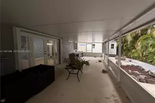 6080 NW 199th St, Hialeah, FL 33015 - Photo 10