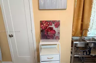 3580 NW 32nd Ct, Lauderdale Lakes, FL 33309 - Photo 6