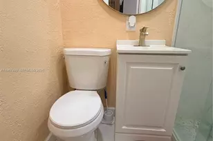 3580 NW 32nd Ct, Lauderdale Lakes, FL 33309 - Photo 8