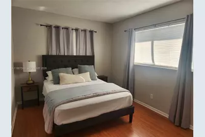 3050 NE 5th Ter #10, Wilton Manors, FL 33334 - Photo 10