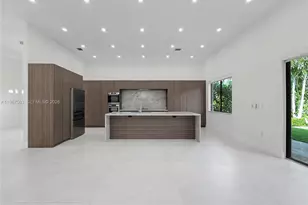 7733 SW 193rd St, Cutler Bay, FL 33157 - Photo 8