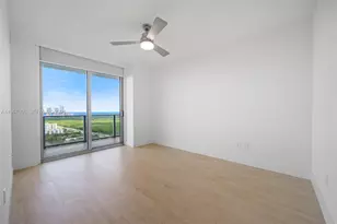 16385 Biscayne Blvd, North Miami Beach, FL 33160 - Photo 16