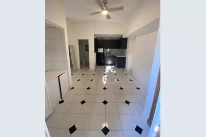 2040 NE 197th Ter, Miami, FL 33179 - Photo 24