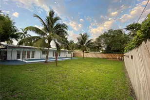 2040 NE 197th Terrace, Miami, FL 33179 - Photo 22