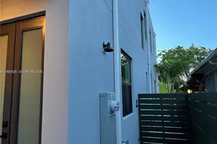 2737 SW 2nd St, Miami, FL 33135 - Photo 8