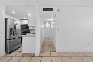 606 W 81st St, Hialeah, FL 33014 - Photo 12