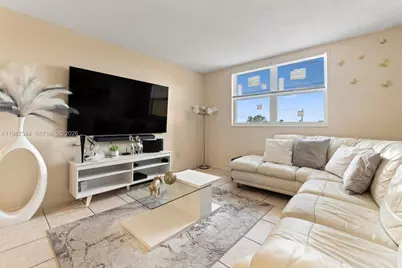 606 W 81st St #302, Hialeah, FL 33014 - Photo 18