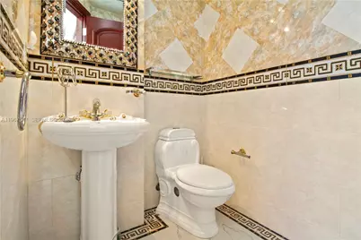 12 Seacrest Pkwy #3, Hollywood, FL 33019 - Photo 18