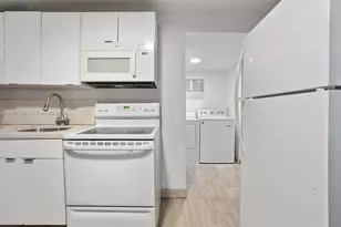 10601 SW 172nd St, Miami, FL 33157 - Photo 16