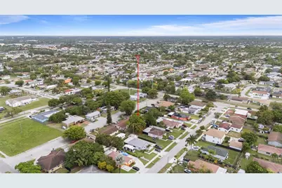 10601 SW 172nd St, Miami, FL 33157 - Photo 12