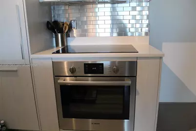 501 NE 31st St #2705, Miami, FL 33137 - Photo 6