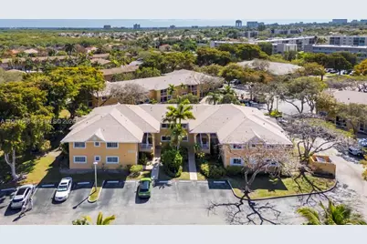 811 SE 4th Ave #C103, Dania Beach, FL 33004 - Photo 18