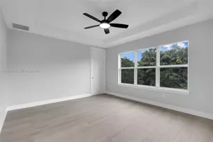 1595 Evergreen Ter, Hollywood, FL 33021 - Photo 12