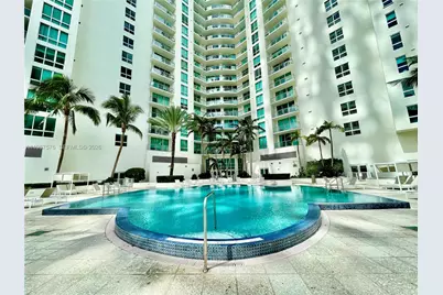 300 S Biscayne Blvd #T-3403, Miami, FL 33131 - Photo 24