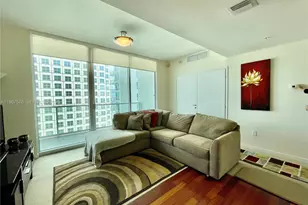 300 S Biscayne Blvd, Miami, FL 33131 - Photo 4