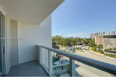 19201 Collins Ave #339, Sunny Isles Beach, FL 33160 - Photo 12
