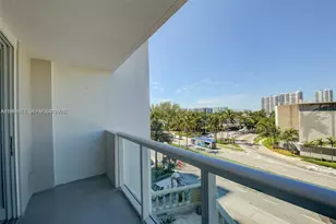 19201 Collins Ave, Sunny Isles Beach, FL 33160 - Photo 12