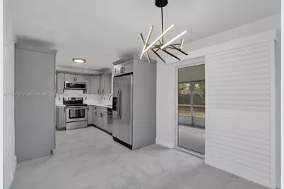 3221 SW 67th Way, Miramar, FL 33023 - Photo 8