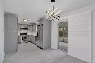 3221 SW 67th Way, Miramar, FL 33023 - Photo 8