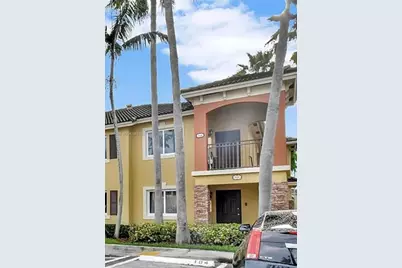 985 NE 33rd Ter #201, Homestead, FL 33033 - Photo 1