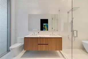 304 Ocean Dr, Miami Beach, FL 33139 - Photo 18